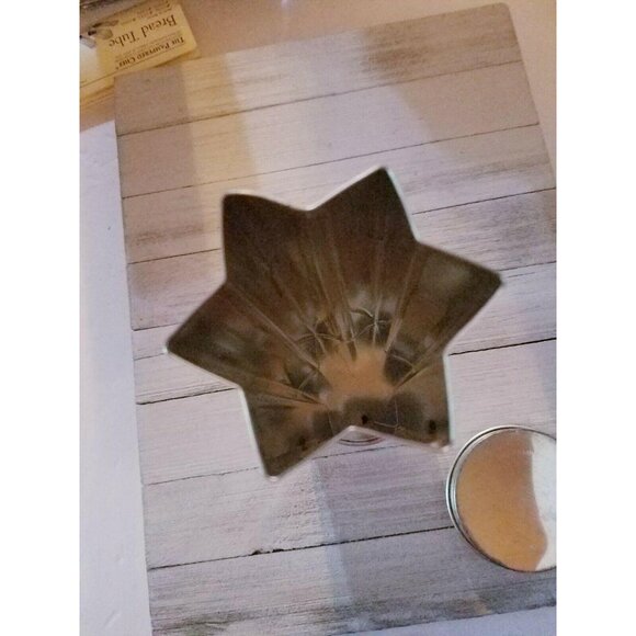 The Pampered Chef Valtrompia Bread Tube-Star #1570 with Instructions - Picture 4 of 7